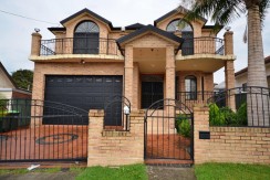 21 Hodge St, HURSTVILLE  NSW  2220