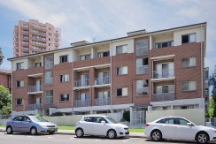 2/44-50 Woniora Road, HURSTVILLE