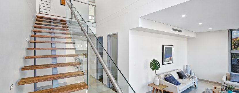 stairs_N-web